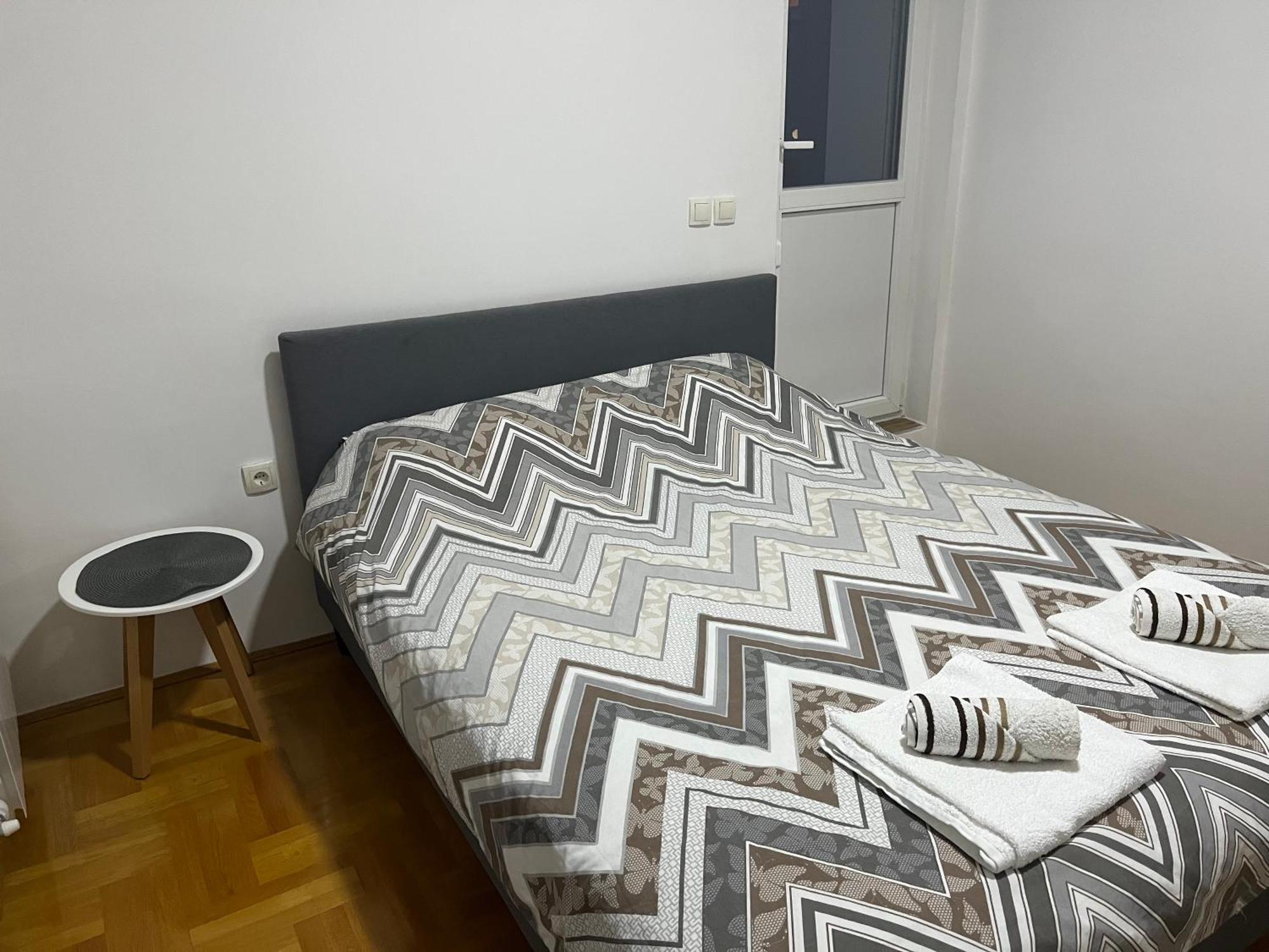 Penthouse Lägenhet Užice Exteriör bild