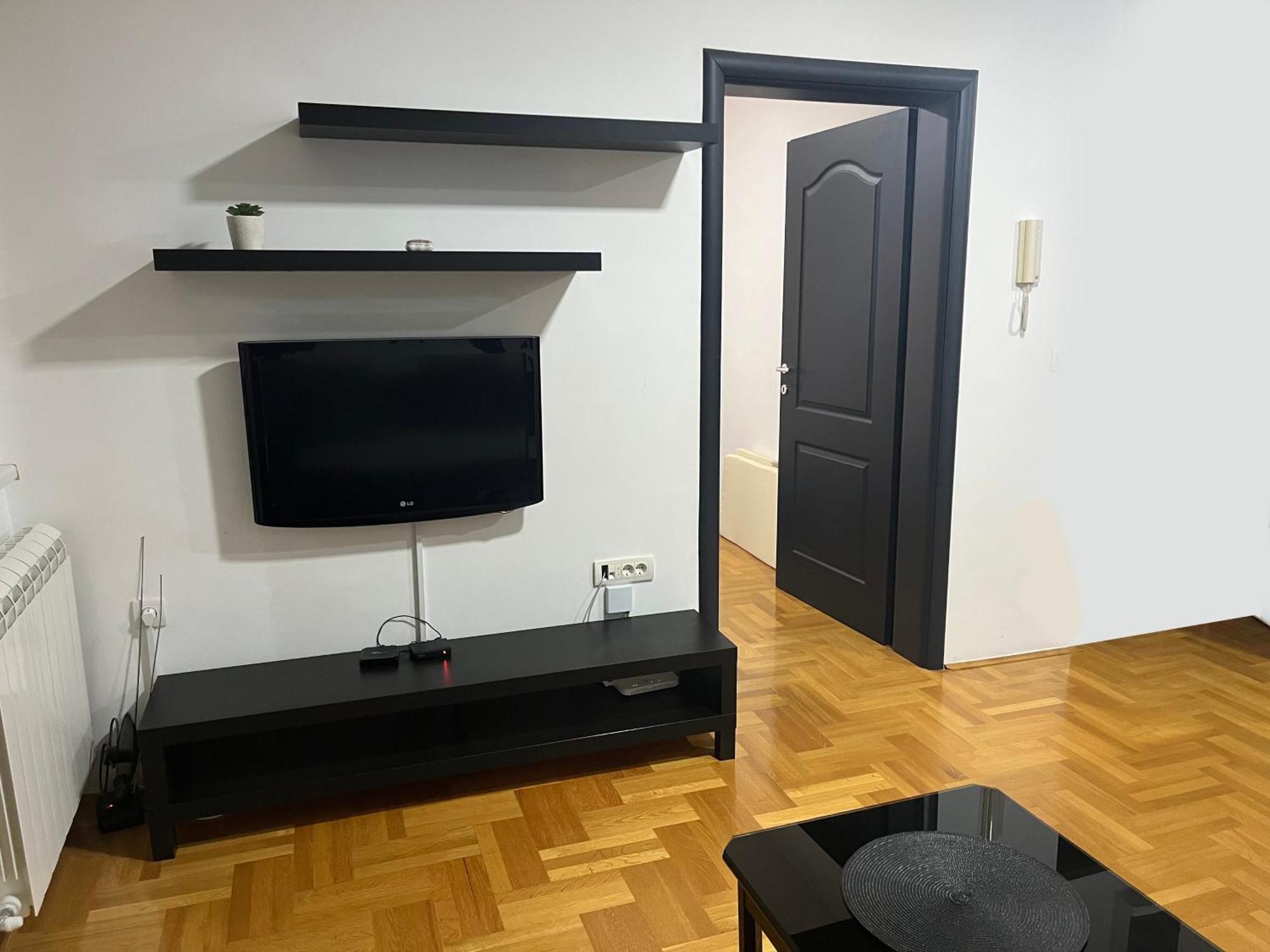 Penthouse Lägenhet Užice Exteriör bild